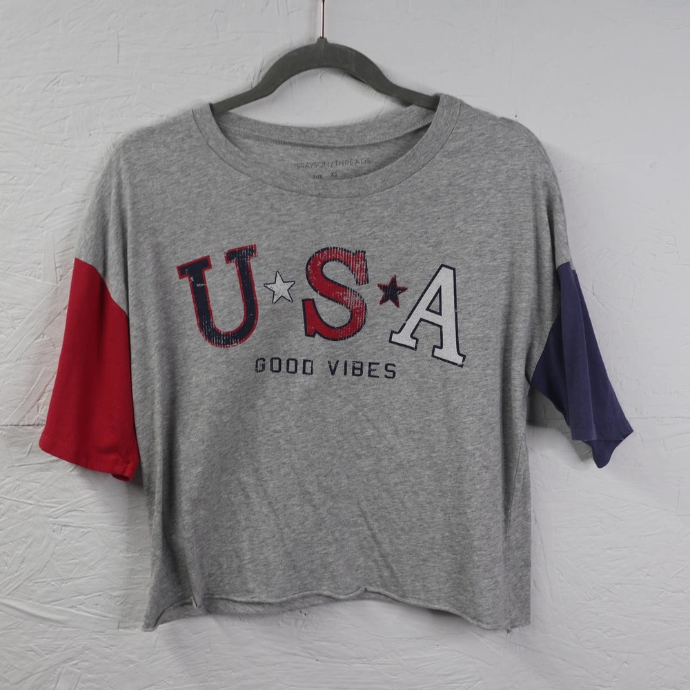 Greyson Threads Short Sleeve USA Good Vibes Crop Tee Size XS